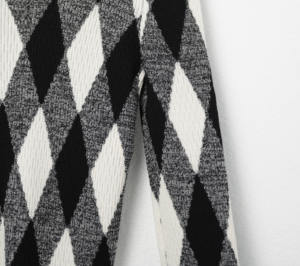 Kadın rahat 100% yün ince sonbahar kazak ücretsiz boyutu uzun kollu ince iğne örme üst renk engelleme ekip boyun ön - Product Image 6