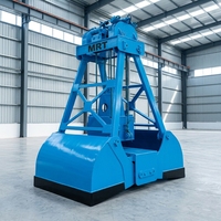 Grue hydraulique électrique automatique de haute qualité 15m³ pour le déchargement de minerai de fer, de nickel et de marchandises maritimes, avec télécommande sans fil