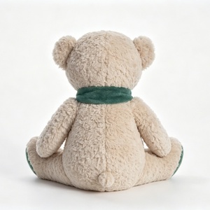 Sac à dos en peluche beige personnalisé à poils bouclés, écharpe brodée flocon de neige vert assortie, patins de patte verts, rembourrage en coton PP - Product Image 5