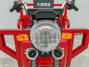 Tricycle à trois roues pour adultes, tricycle motorisé 60v pour usage passagers et transport de marchandises - Product Image 4