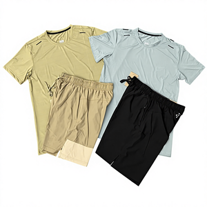 Conjunto Deportivo de 2 Piezas para Hombre, Ligero, Transpirable, de Secado Rápido, Cintura Elástica, Camiseta de Manga Corta, Pantalones Cortos Sólidos, para Gimnasio, Running - Product Image 1