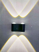 Applique murale LED extérieure étanche en aluminium et polycarbonate 2W-12W IP65 pour jardin et décoration extérieure