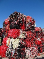 PEX (polyéthylène réticulé) TUYAUX EN PLASTIQUE PLOMPAGE (MIX COLOR) BALLES DÉCHETS pour RECYCLAGE
