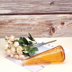 Botella de vidrio en aerosol de color naranja personalizada para exprimidor Mini jarrón de vidrio botella de embalaje de vidrio con forma de cono 250ml 8oz venta a granel - Product Image 4