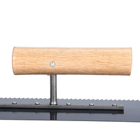 Couteau de maçonnerie dentelé en acier Couteau de plâtrage Mastic de grattage