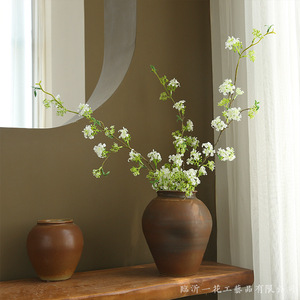 Fleurs artificielles Yihua Floral Art Fragrant Mountain, fleurs en soie blanches, décoration d'intérieur, style moderne et simple - Product Image 1