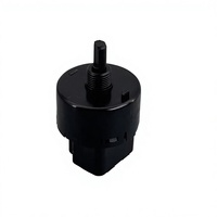 Interrupteur de commande du ventilateur de chauffage KOM HVAC OE UH71-61-C50 pour camionnettes Mazda B2200 B2500 B2600 B2900 BT50