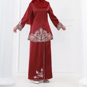 Embroidered Islamic Clothing Abaya Women Muslim Dress Traditional Baju Kurung Girls Dresses Sets Clothing Manufacturers Custom