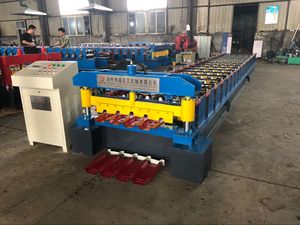 Machine de fabrication de tôles en acier 0,3-0,8 mm <span class=keywords><strong>pour</strong></span> toiture, production automatique de tuiles métalliques colorées en acier émaillé <span class=keywords><strong>pour</strong></span> toiture - Product Image 6