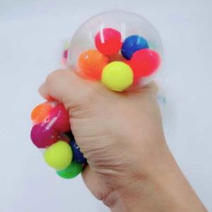 ลูกบอลบีบคลายเครียด DNA สีสันสดใส บรรจุเม็ดบีดด้านใน สำหรับเด็กอายุ 5-7 ปี ทำจากยาง ช่วยลดความตึงเครียด - Product Image 2