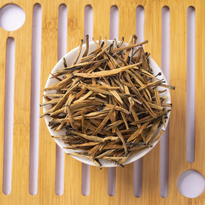 Venta caliente Pánico Comprando <span class=keywords><strong>Chino</strong></span> Dianhong Gold Bud famoso Té Premium - Product Image 4