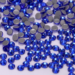 Yantuo all'ingrosso 10ss Hotfix strass con retro piatto pietra di vetro di alta qualità usato scarpe da ginnastica scarpe usate - Product Image 4