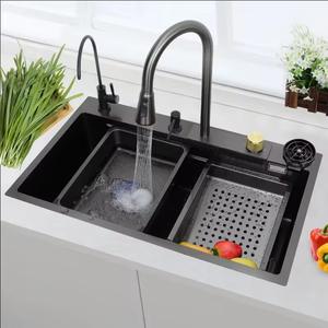 Fregadero de cocina de cascada 304 de acero inoxidable negro de gama alta <span class=keywords><strong>con</strong></span> diseño elegante, fácil operación y cocinas de múltiples funciones - Product Image 3