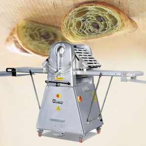 Machine de découpe verticale électrique entièrement automatique équipement de boulangerie laminoir à pâte à biscuits <span class=keywords><strong>prix</strong></span> laminoir à pâte pour croissants - Product Image 1