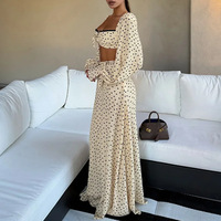 Nouvelles collections d'été 2026 de vêtements féminins transfrontaliers de Chine : Ensemble décontracté sexy en polyester à pois, robe nuisette à manches longues