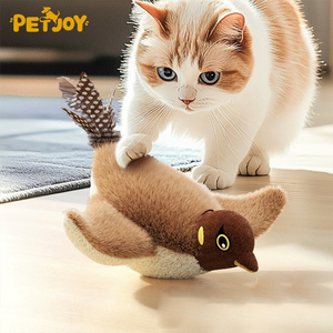 Vente en gros Jouet interactif moderne et écologique <span class=keywords><strong>pour</strong></span> <span class=keywords><strong>chien</strong></span> et chat-Jouet en peluche électrique à ailes battantes automatiques <span class=keywords><strong>pour</strong></span> chaton oiseau - Product Image 1