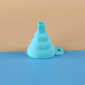 Yds atacado mini funil quadrado para garrafa de água, de silicone pequeno comestível - Product Image 4