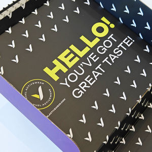 Custom Printed Logo <b>Corrugated</b> <b>Paper</b> Cardboard Packaging Mailing Box Large Apparel Gift Kraft Packaging Box Glossy Lamination - Product Image 3