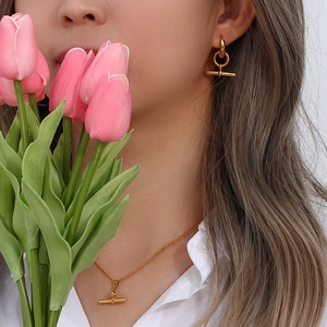 Dreamshow 18K chapado en oro cadena cubana Stick Drop colgante collar deslustre libre collares <span class=keywords><strong>y</strong></span> pendientes <span class=keywords><strong>de</strong></span> <span class=keywords><strong>acero</strong></span> <span class=keywords><strong>inoxidable</strong></span> - Product Image 4