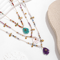 Collier bohème de style français en pierres naturelles colorées, améthyste, amazonite, pierre de lune, pendentif poisson, bijoux faits à la main avec perles