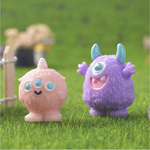 Fengzhi fabbrica moderna strano mostro verde mangiatore di resina decorativa scultura giardino creativo ornamento - Product Image 3