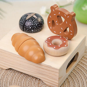 Youlebei Ensemble <span class=keywords><strong>de</strong></span> jeu <span class=keywords><strong>de</strong></span> <span class=keywords><strong>cuisine</strong></span> en bois avec planche à découper, jeu musical et accessoires pain/desserts - LE PAIN FAVORIS <span class=keywords><strong>DE</strong></span> MON ENFANT, Jouet éducatif pour tous les âges - Product Image 6