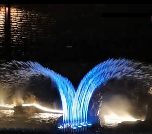 Fuente de agua de baile de columpio de gaviota de cubierta seca divertida e interactiva para plazas y jardines - Product Image 3