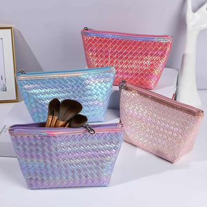 Tela de cuero sintético de PVC para bolsos, lazos para el <span class=keywords><strong>pelo</strong></span>, manualidades, BILLETERA, tejido holográfico, en relieve, por yarda - Product Image 6