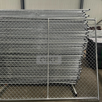 Panneaux de clôture temporaire en treillis métallique galvanisé pour chantier de construction avec pieds métalliques portables