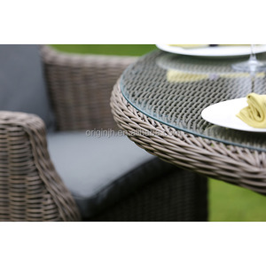 Tavolo Rotondo di Lusso in <span class=keywords><strong>Vimini</strong></span> Intrecciato per 4 Persone e Sedie da Giardino in Rattan per Sala da Pranzo all'Aperto - Product Image 5