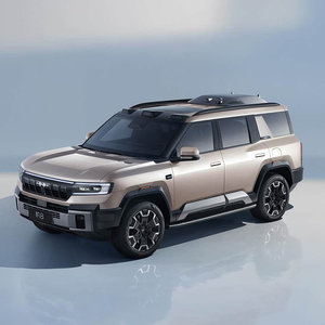2025 Fangchengbao Leopard 8 SUV de 7 Plazas con Conducción Inteligente, Ideal para Viajes en Grupo, Estilo Audaz, Alto Rendimiento Todoterreno, Depósito - Product Image 2