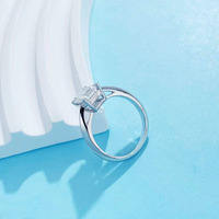 Anello Solitario da Donna in Platino PT950 con Diamante Sintetico Taglio Principessa Quadrato Vintage alla Moda, per Fidanzamento e Matrimonio, di Alta Qualità