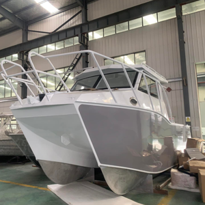 Catamarán de Pesca de Aluminio de 8.8 Metros con Cómoda Cabina - Product Image 1
