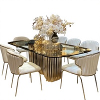 Table de banquet rectangulaire moderne en acier inoxydable doré, durable, avec plateau en verre luxueux, idéale pour mariages, fêtes et hôtels