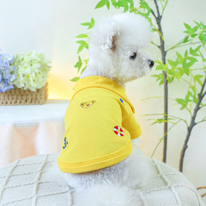 Ropa para mascotas, perros y gatos, camisetas ligeras de primavera/verano para perros pequeños y medianos, camisetas con estampado de huellas, polos con diseño de oso. - Product Image 1