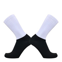 Chaussettes de cyclisme pour hommes et femmes, matériau fonctionnel, chaussettes de Sport en plein air, nouvelles chaussettes de cyclisme professionnelles