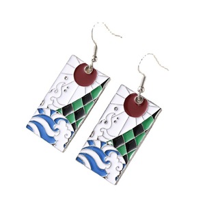 Pendientes colgantes de aleación de Anime Kamado Tanjirou Kochou <span class=keywords><strong>Shinobu</strong></span> Demon Slayer pendientes para Mujeres Hombres accesorios de joyería para disfraz regalo - Product Image 1