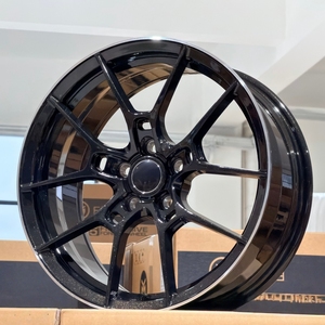 Nouvelles <span class=keywords><strong>jantes</strong></span> forgées noires brillantes de 18 à 19 pouces 5x114.3 5x112 style G025 pour Honda Civic Toyota Subaru WRX - Product Image 3