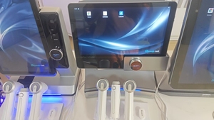 เครื่องวิเคราะห์เส้นผมและหนังศีรษะแบบพกพา HD เครื่องตรวจจับรูขุมขนบนหนังศีรษะ อุปกรณ์วินิจฉัยสภาพผิว สำหรับร้านเสริมสวยและใช้ในบ้าน - Product Image 5