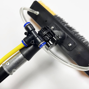 Postes de ventana Cepillo alimentado <span class=keywords><strong>por</strong></span> agua Hogar 10 20Ft 24Ft 28Ft 30Ft Tubo de herramienta telescópico para <span class=keywords><strong>limpiar</strong></span> <span class=keywords><strong>ventanas</strong></span> de automóviles Paneles solares de techo - Product Image 3