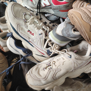 Zapatillas Deportivas Premium Peacock para Hombre al por Mayor de Taiwán - Product Image 1