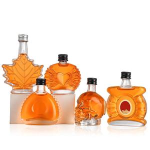 Bouteille de spiritueux en verre super flint transparent de 50 ml, écologique, fabriquée en Chine, avec bouchon en liège, pour whisky et rhum - Product Image 5