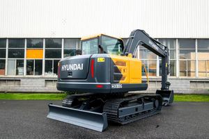 Excavatrice Hyundai 80 en bon état de marche, 8 tonnes, chenilles, excavatrice Hyundai d'occasion HX80 - Product Image 4