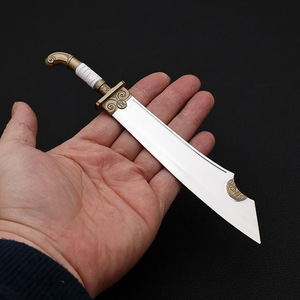 Llavero de juguete de aleación de zinc de 20 cm con diseño de espada y daga de las Cinco Espadas de <span class=keywords><strong>Wang</strong></span> Lao, periférico de juego de animación de One Piece City Film - Product Image 5