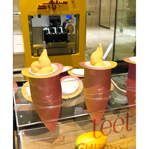 Gobelet en papier personnalisé avec logo, nouveau et unique, pour sorbet, semifreddo, gelato, crème glacée, avec manchon conique allongé spécial anti-goutte - Product Image 2