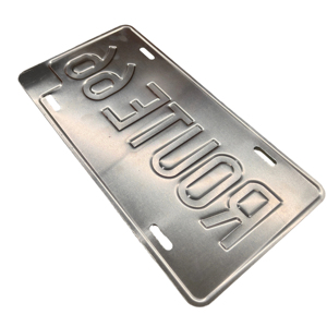 Mini placas de matrícula metálicas en relieve 3D, placas de registro de vehículos personalizadas para decoración - Product Image 4