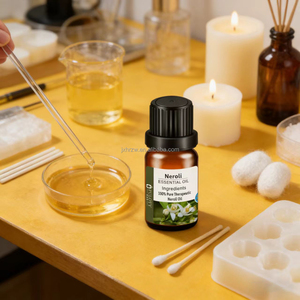 Huile essentielle de néroli 10 ml format voyage - Parfum naturel, apaise les émotions, mini flacon avec conception anti-fuite. - Product Image 1