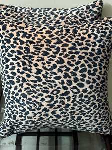 Housse de coussin moderne en velours de coton, imprimé léopard beige et noir, taille personnalisable, fermeture éclair, attrayante pour la maison et l'hôtel - Product Image 5