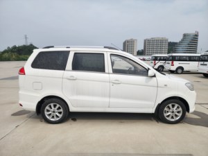2025 <span class=keywords><strong>DFSK</strong></span> Marca <span class=keywords><strong>Fengon</strong></span> 330s Autobuses urbanos 5 velocidades Manual Gasolina 1.5L 7 plazas Los mejores autobuses interurbanos Astro Minivan - Product Image 4
