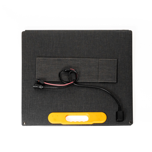 Panel Solar Plegable Portátil de 100W, 24% de Eficiencia, Color Negro, 530x615mm, para Camping al Aire Libre, Precio Directo de Fábrica, Venta al Por Mayor - Product Image 4